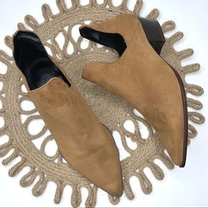 Zara Trafaluc Size 5.5 Tan Suede Ankle Cut